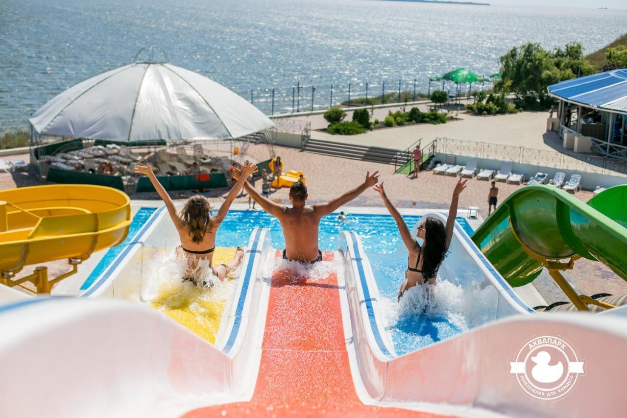 Sportium Hotell Ochakiv Exteriör bild