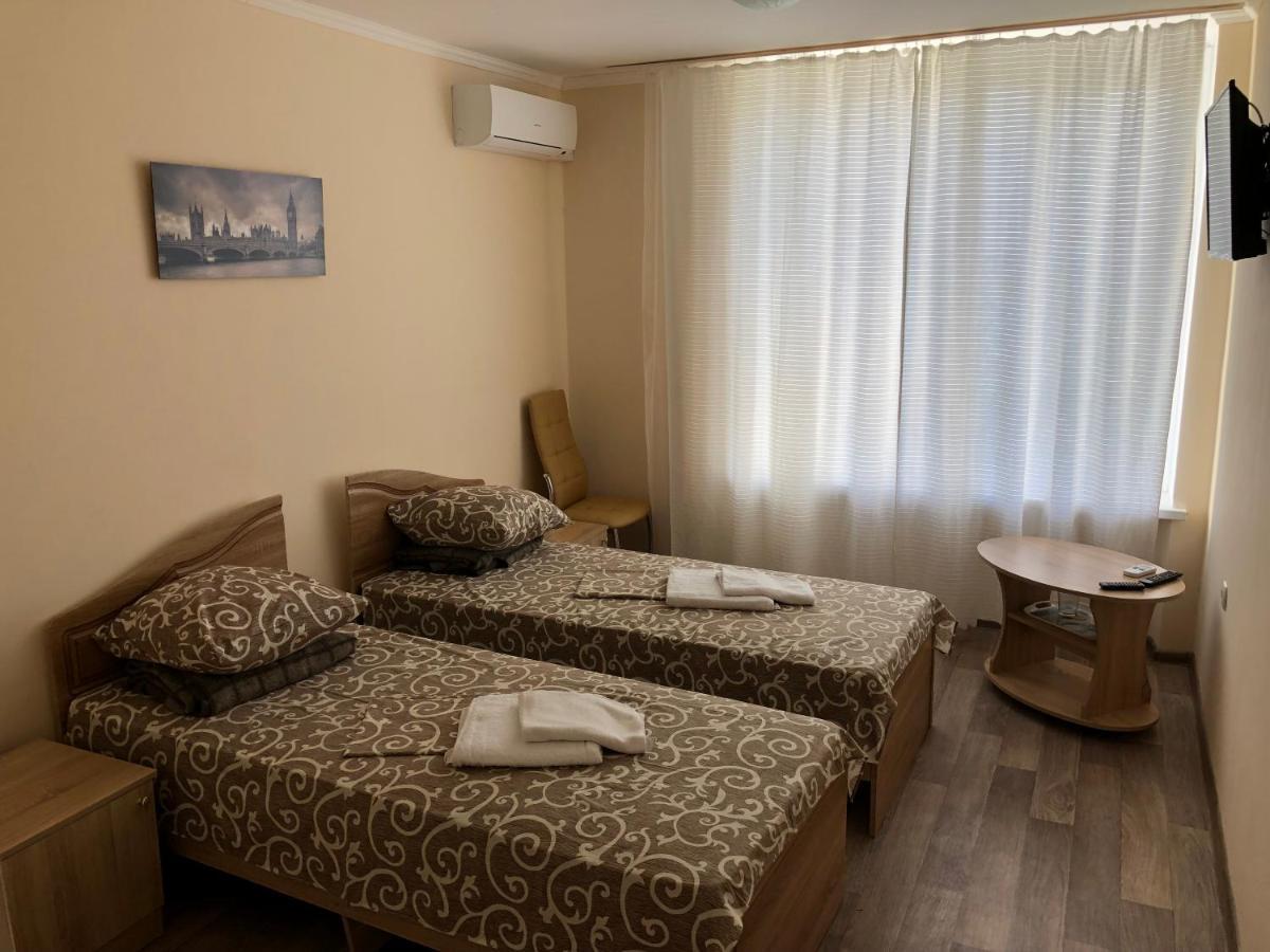 Sportium Hotell Ochakiv Exteriör bild